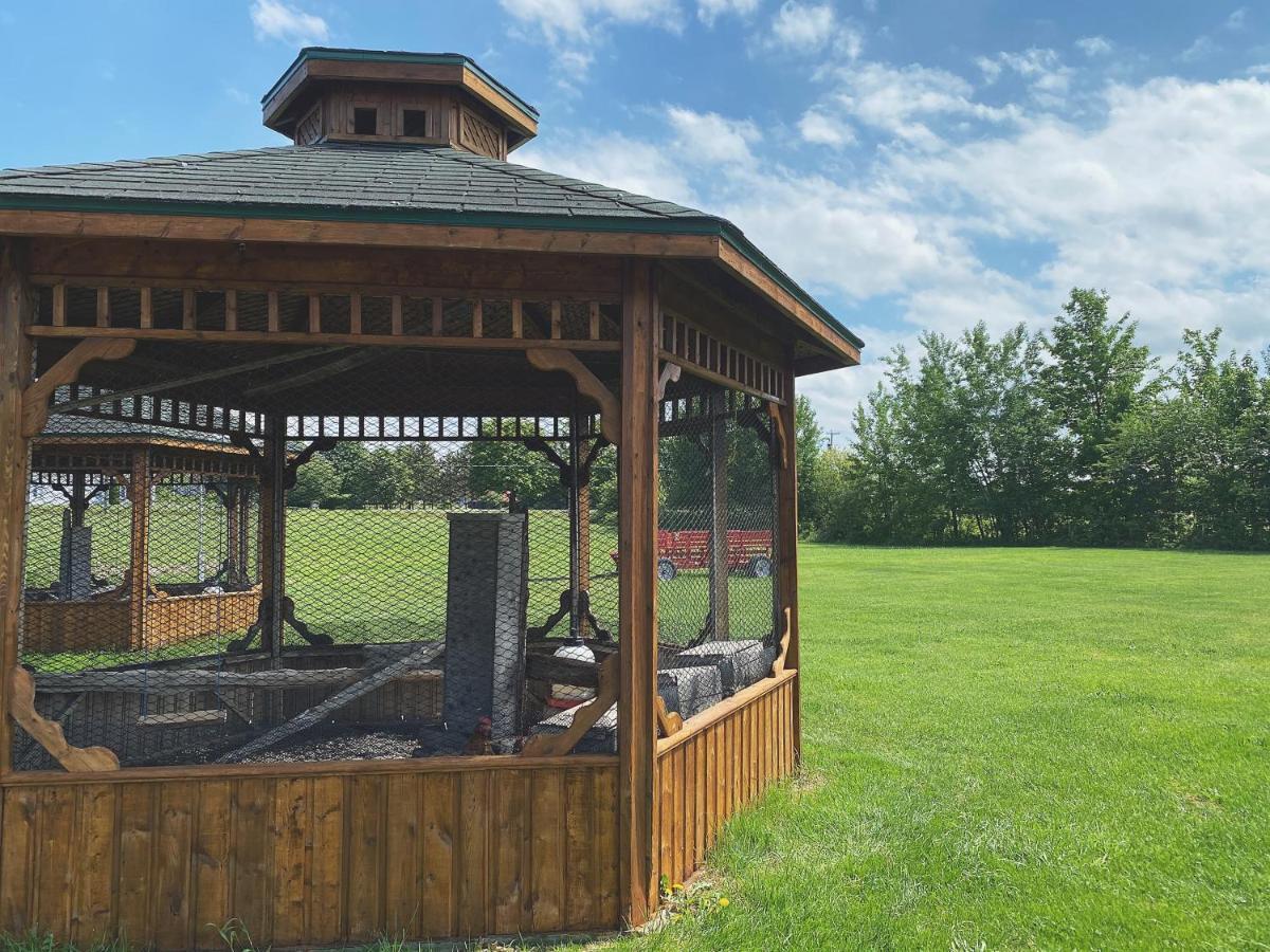 Domaine Steinbach Cidrerie B&B Distillerie St-Pierre-de-l'Île-d'Orléans Zewnętrze zdjęcie